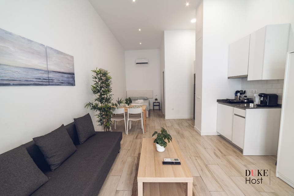 Santa Maria de la cabeza1 Apartments Apartment in Madrid