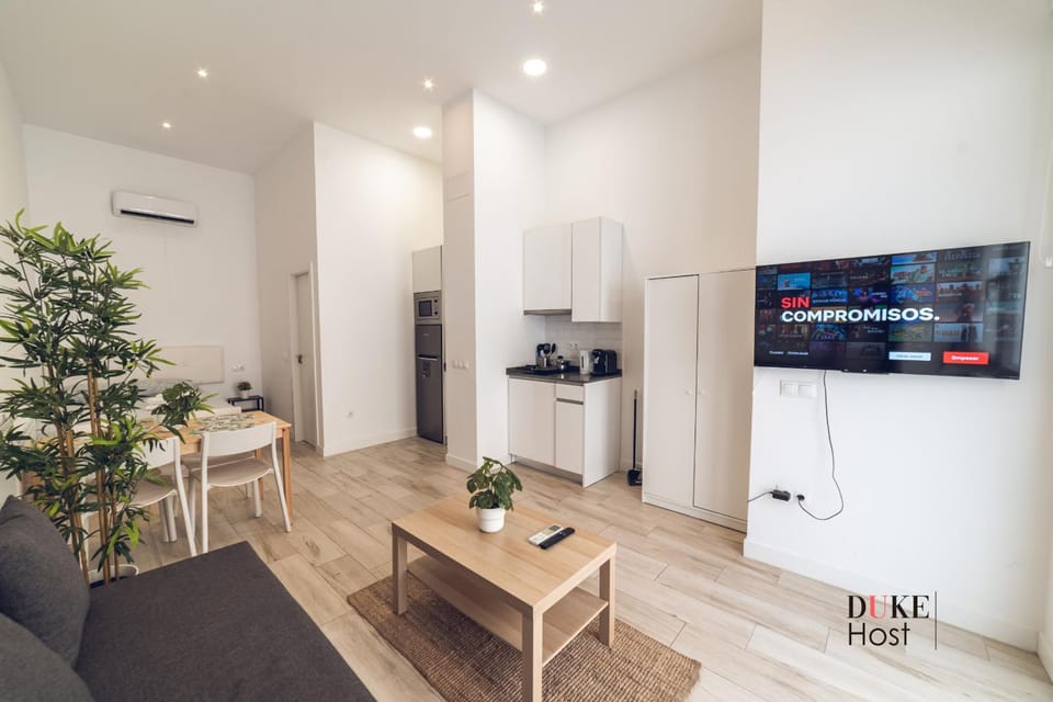 Santa Maria de la cabeza1 Apartments Apartment in Madrid