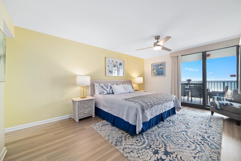 Phoenix VI 6511- Beachfront Amenities Sleeps 10 Gorgeous Views BeachLife Apartment in Orange Beach