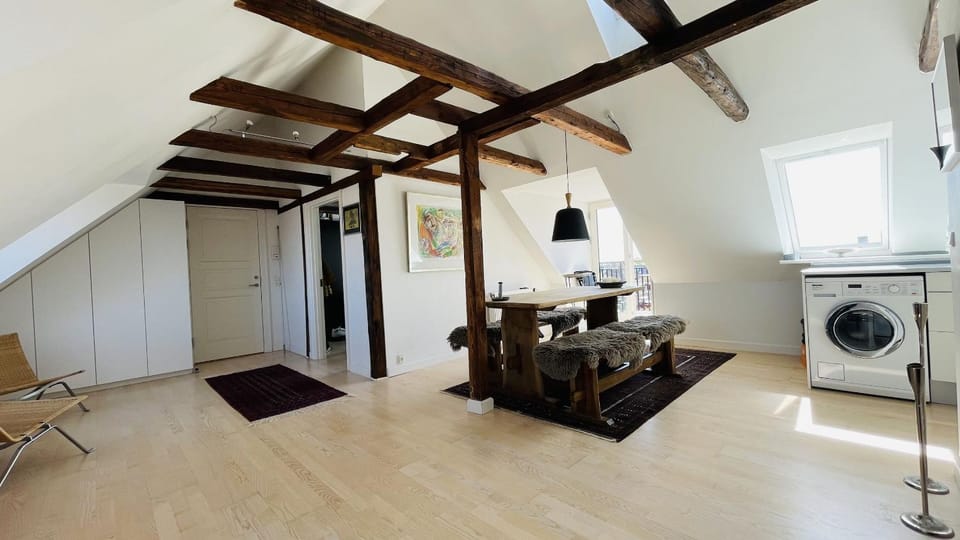 Kitchen or kitchenette, Living room, Dining area