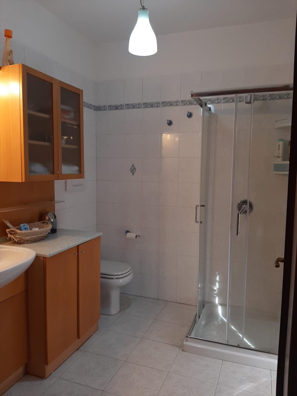 Shower, Bathroom, towels
