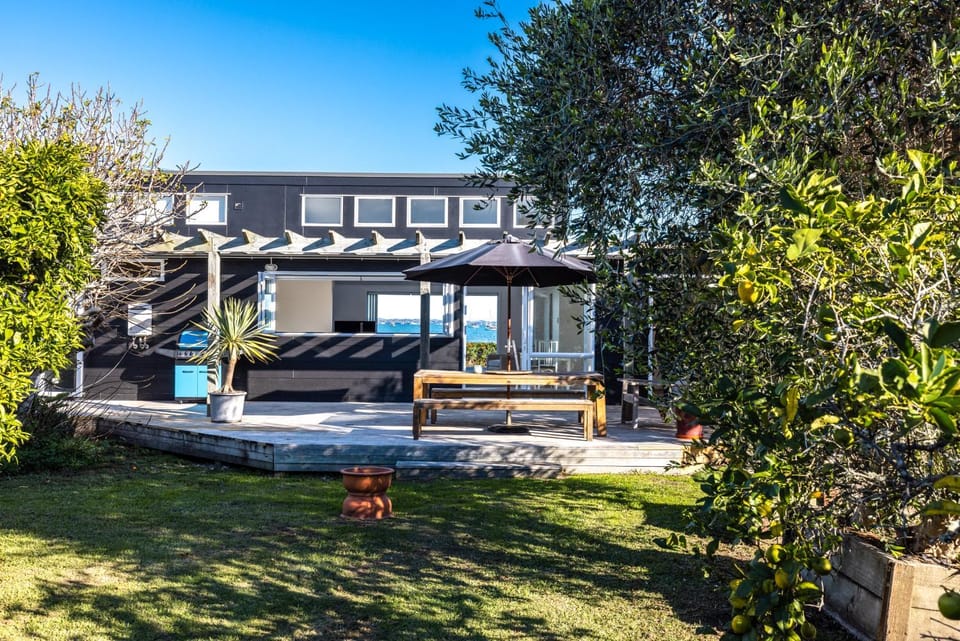 Property building, Garden