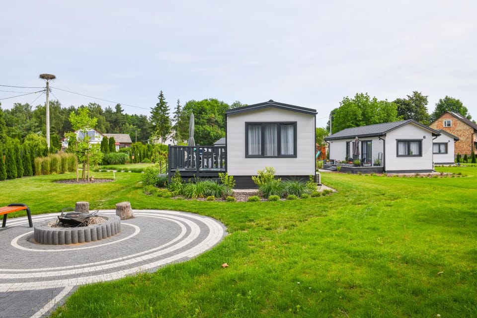 Property building, Spring, Garden, Garden view