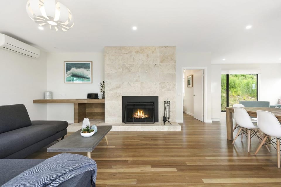 Vue Sur La Mer House in Wye River