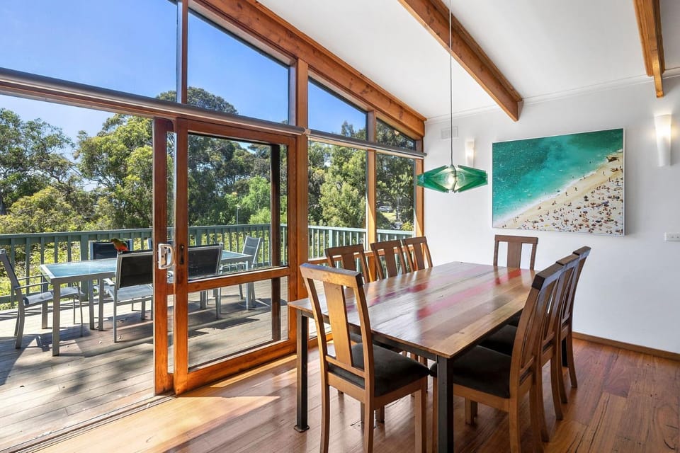 Wallys Place - BYO Linen House in Lorne