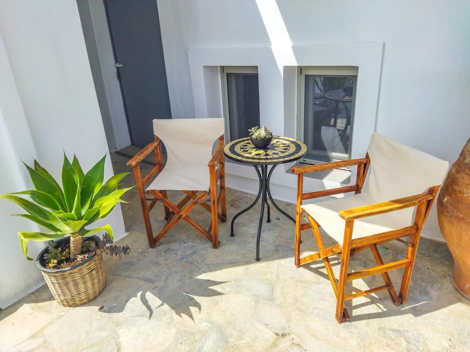 Kefalas Studio in Naousa Apartment in Naousa