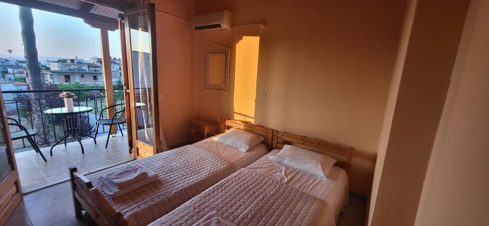 Lantzos Studios Apartment in Euboea