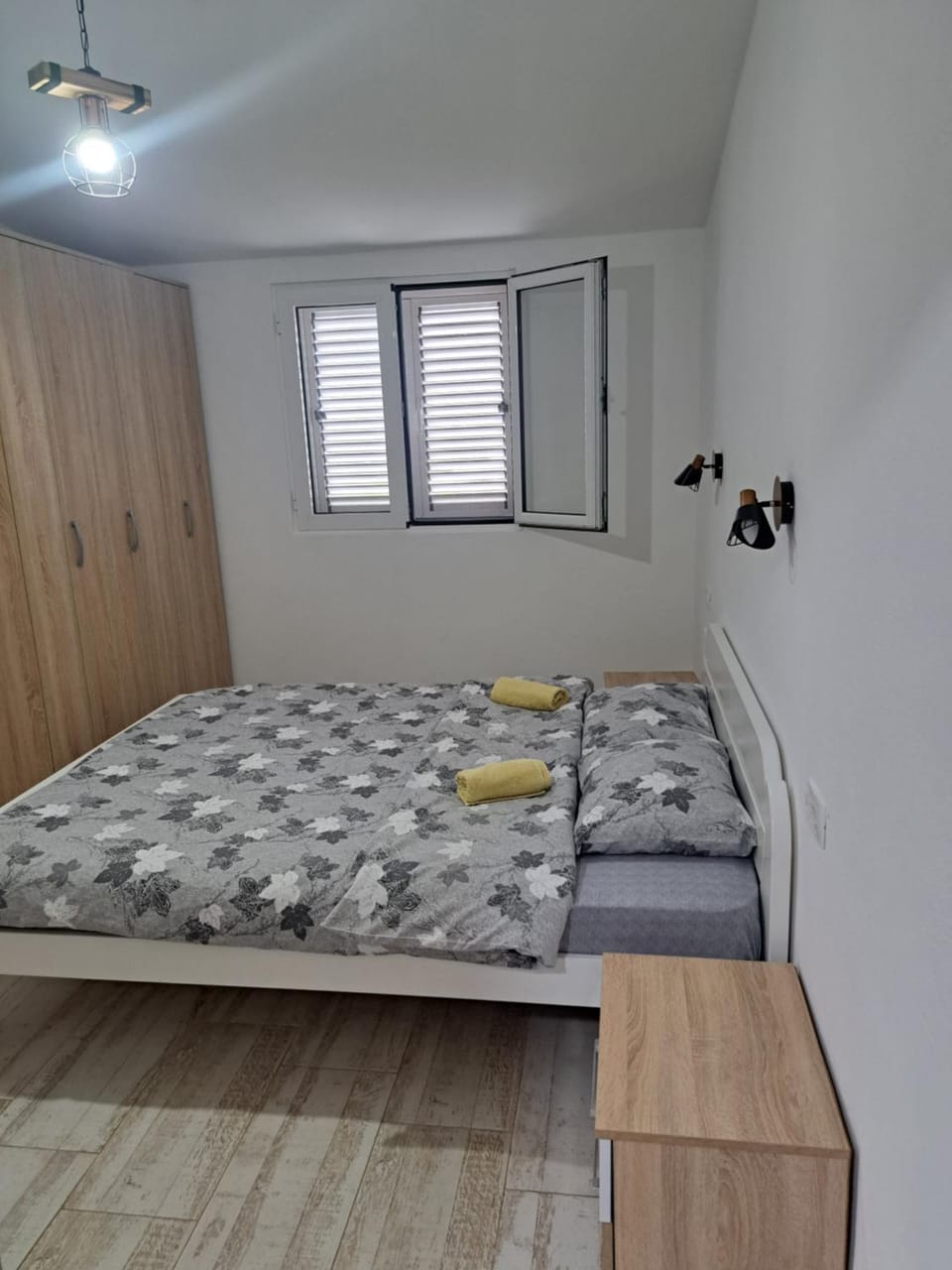 Holiday Home Apartment Ceranic Kotor Tivat Apartment in Kotor Municipality