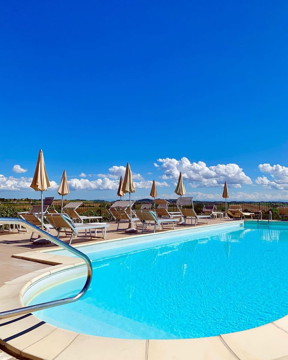 Pool view, Swimming pool