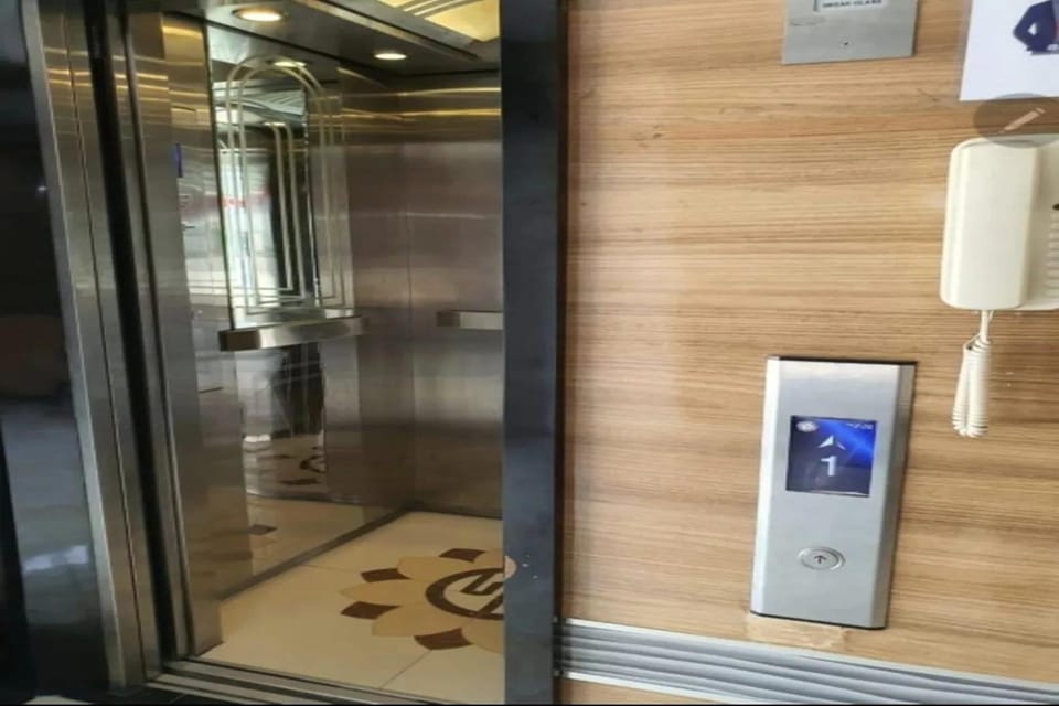 elevator