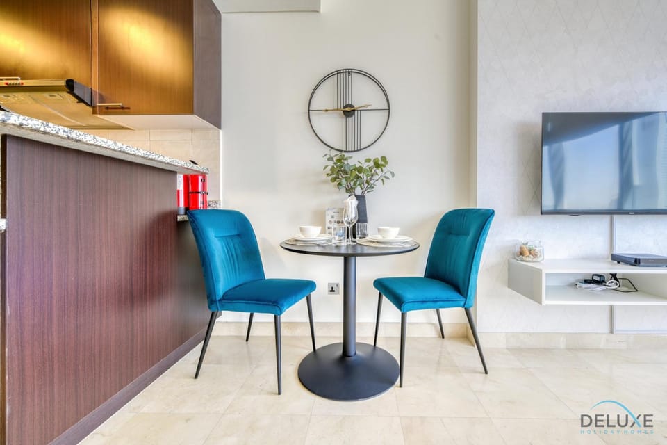TV and multimedia, Dining area