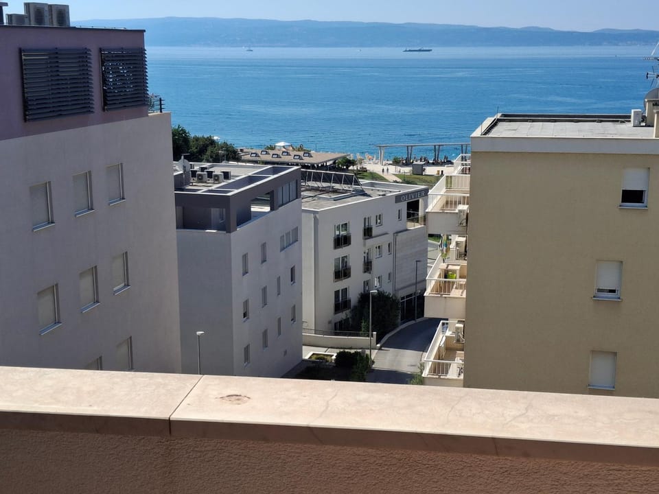 Luxury Apartment Tina by the beach Znjan Split put znjana 3c Apartment in Split