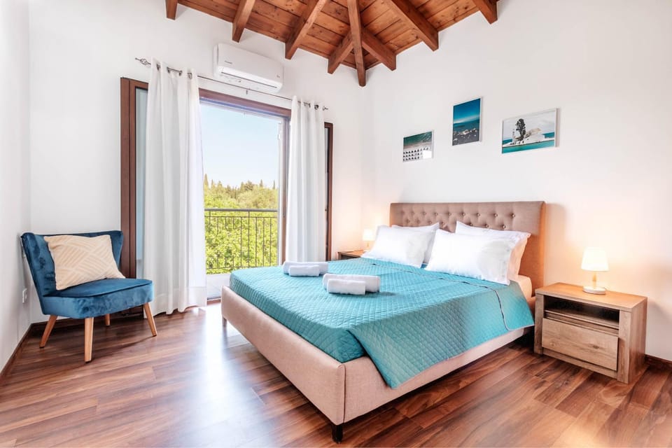 Bedroom, locker, air conditioner