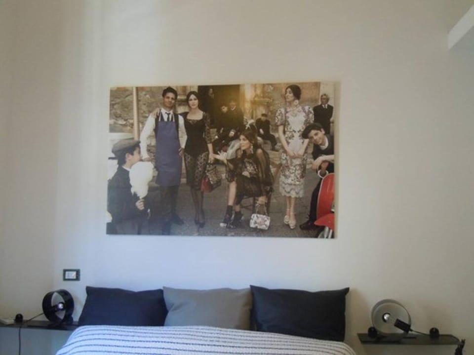 Photo of the whole room