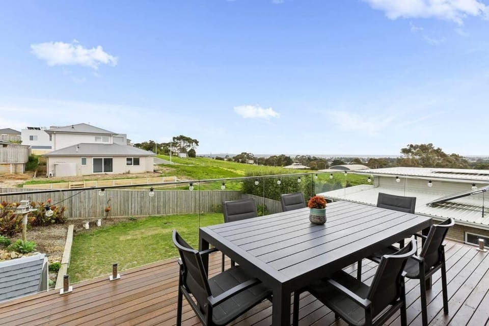Balcony/Terrace, Garden view