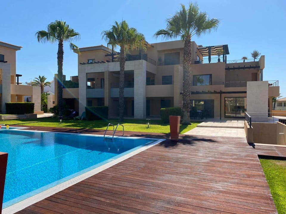 Property building, Pool view, Swimming pool
