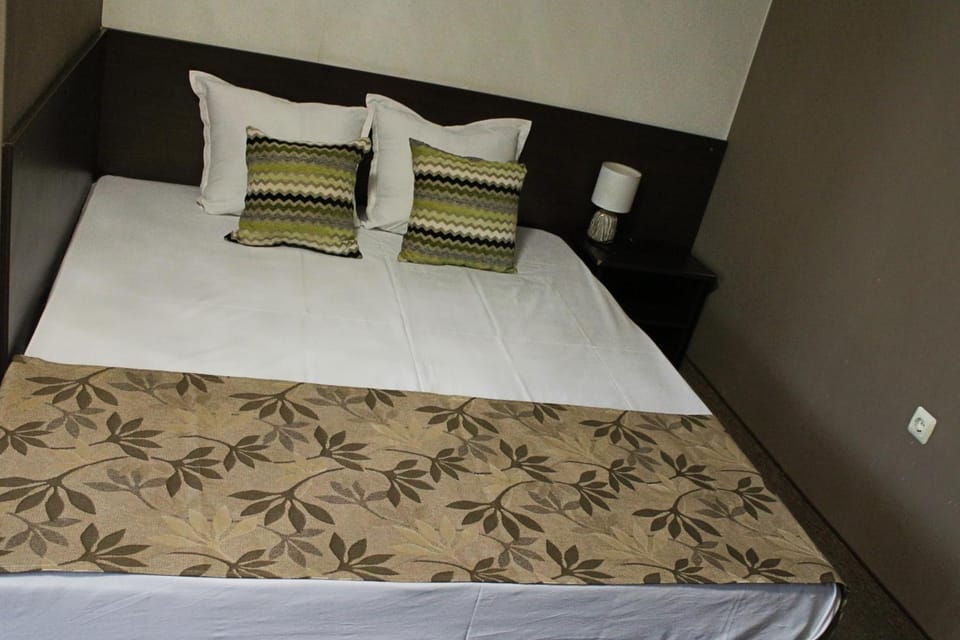 Guest House Lazur Bed and Breakfast in Burgas