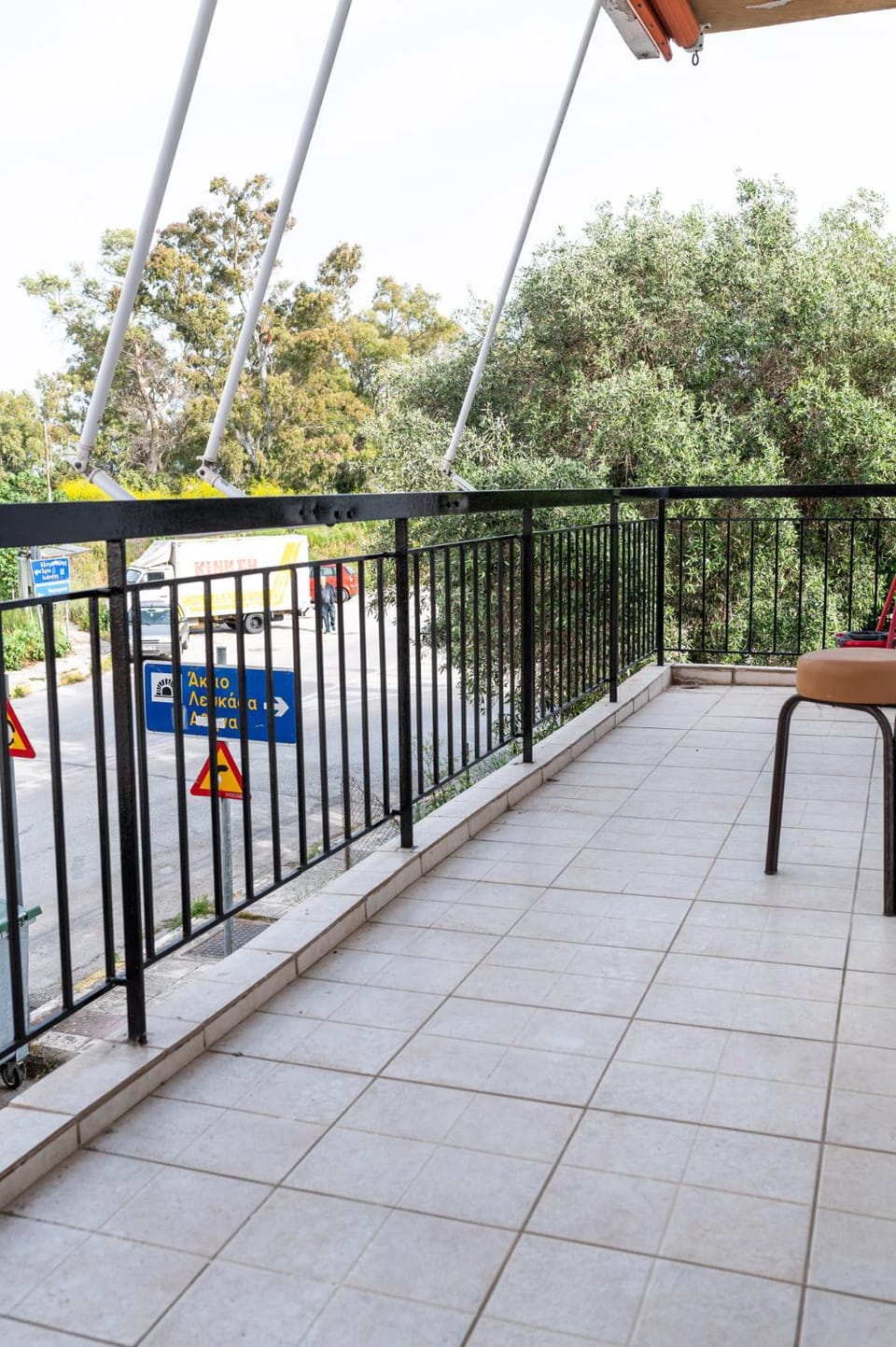 Balcony/Terrace, Location