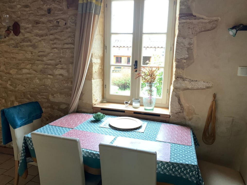 Gîte à la Ruelle "Pierre et Mamie" ! House in Occitanie