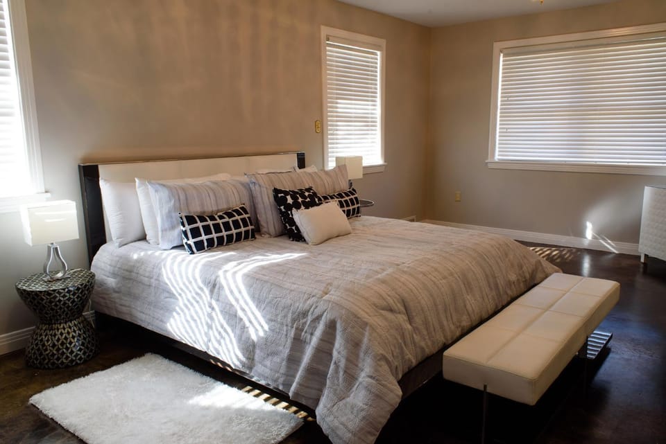 Bed, Bedroom