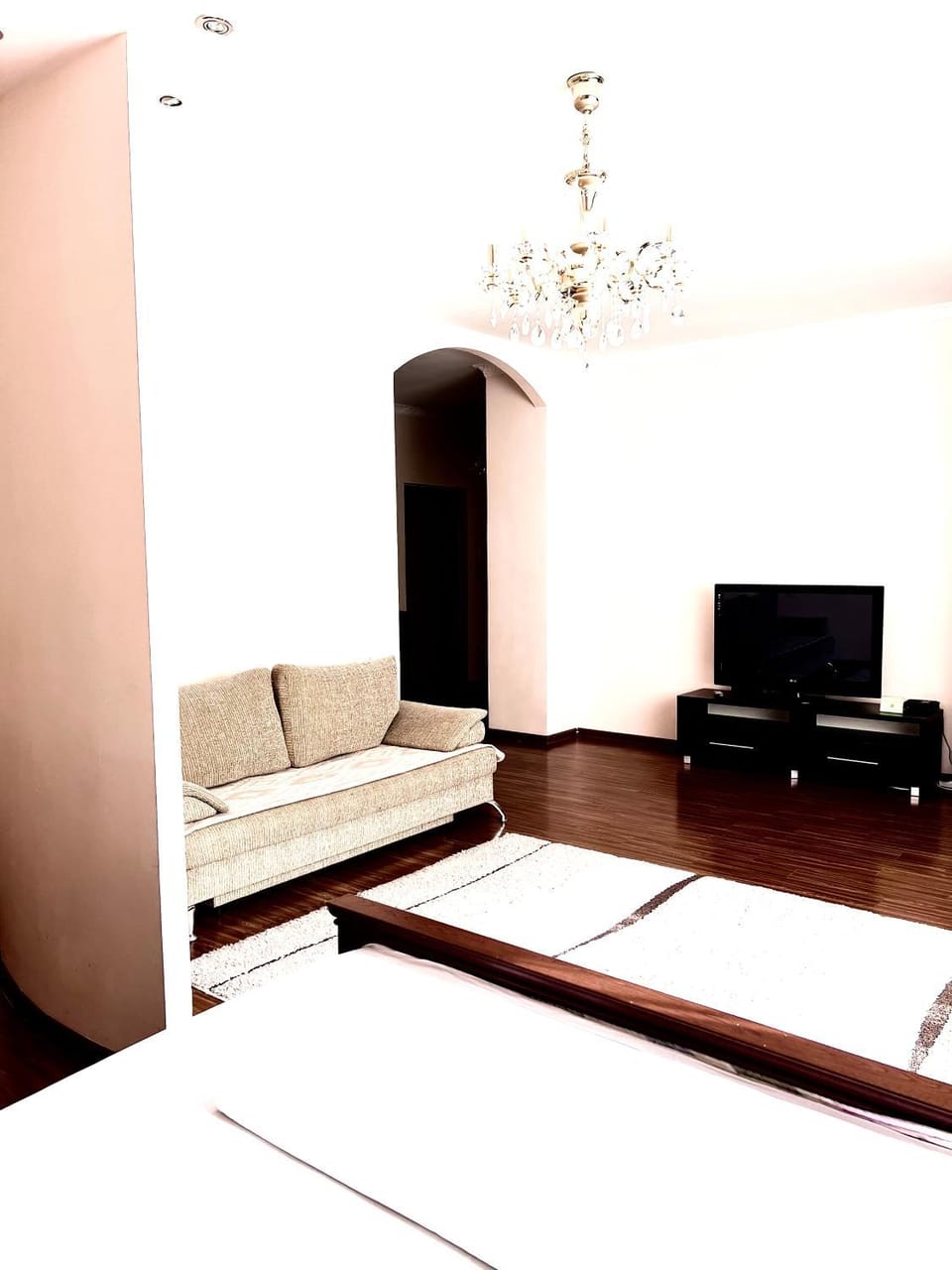 TV and multimedia, Photo of the whole room, hair dresser