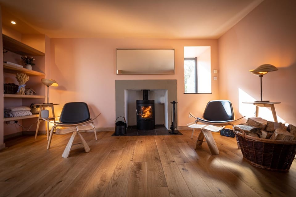 Living room, flat iron