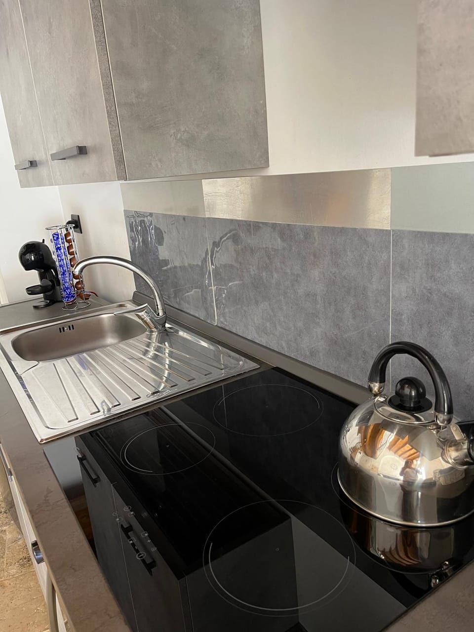 Kitchen or kitchenette, stove