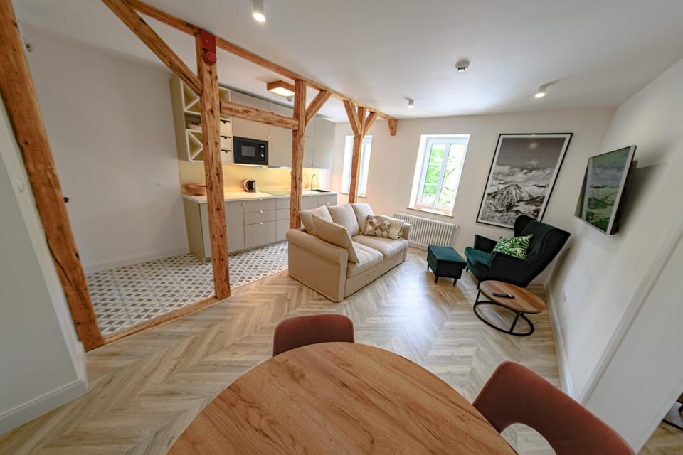 Pod Gołębiem Contactless check in 24h Apartment in Lower Silesian Voivodeship