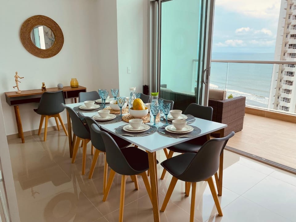 Dining area, Sea view