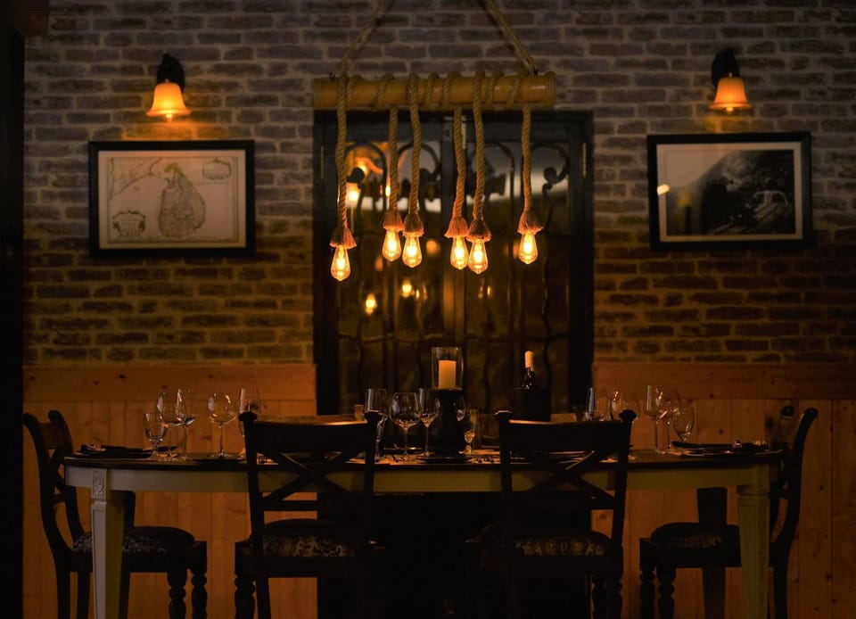 Restaurant/places to eat