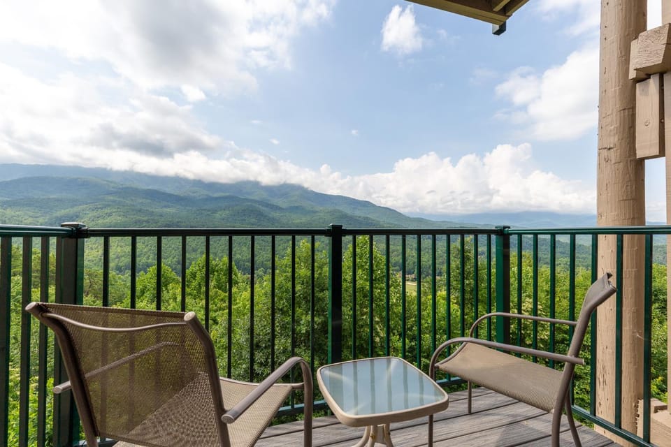 Natural landscape, Balcony/Terrace, Mountain view
