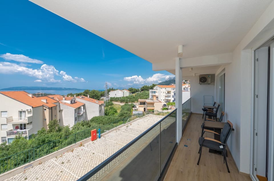 View (from property/room), Balcony/Terrace