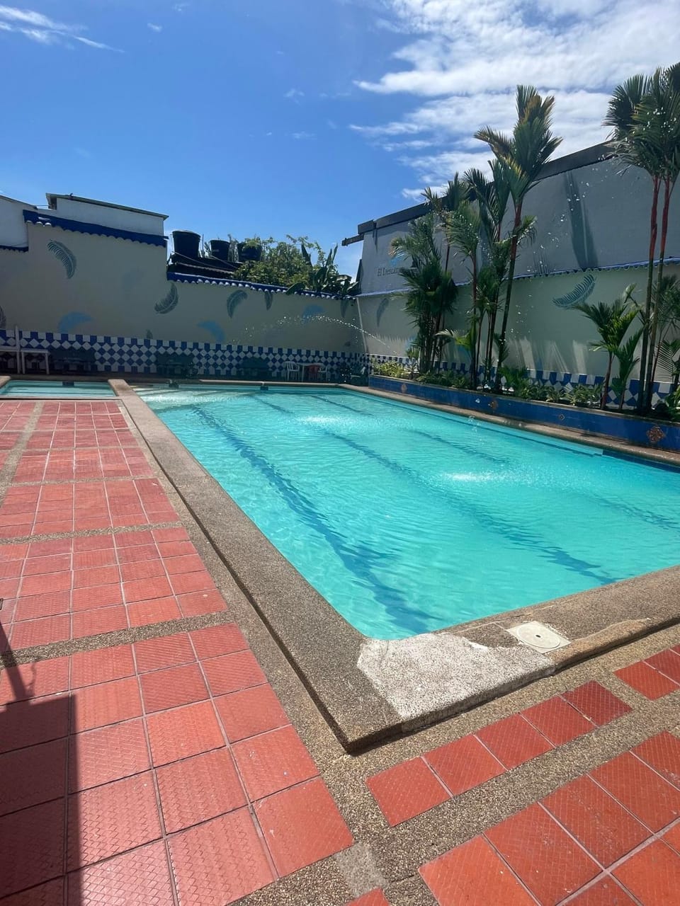 Swimming pool