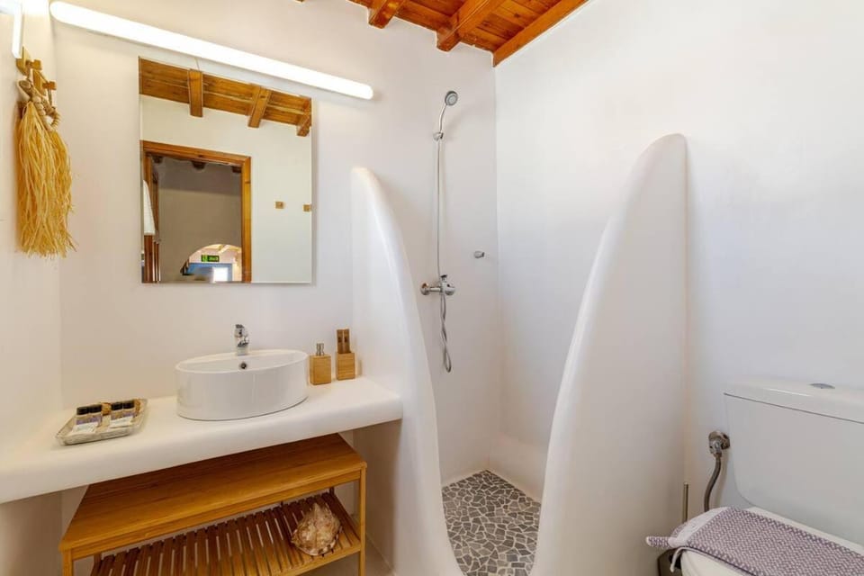 Casa Paraportiani View Mykonos Town House Apartment in Mykonos