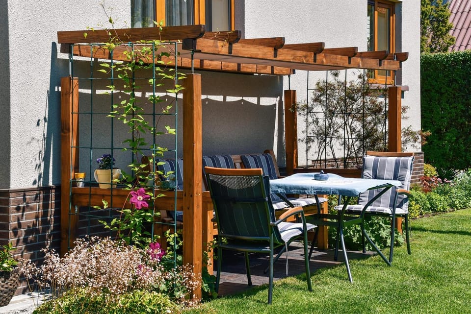 Patio, Seating area, Dining area