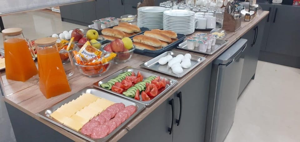 Food and drinks, Food, Breakfast, Buffet breakfast