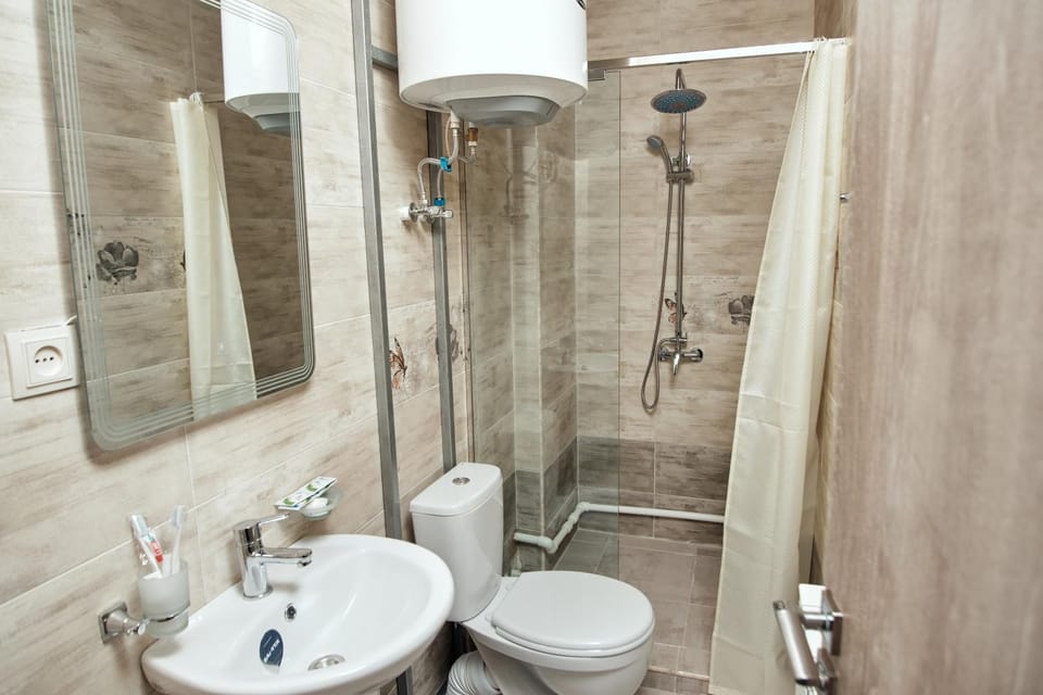 Shower, Toilet, Bathroom