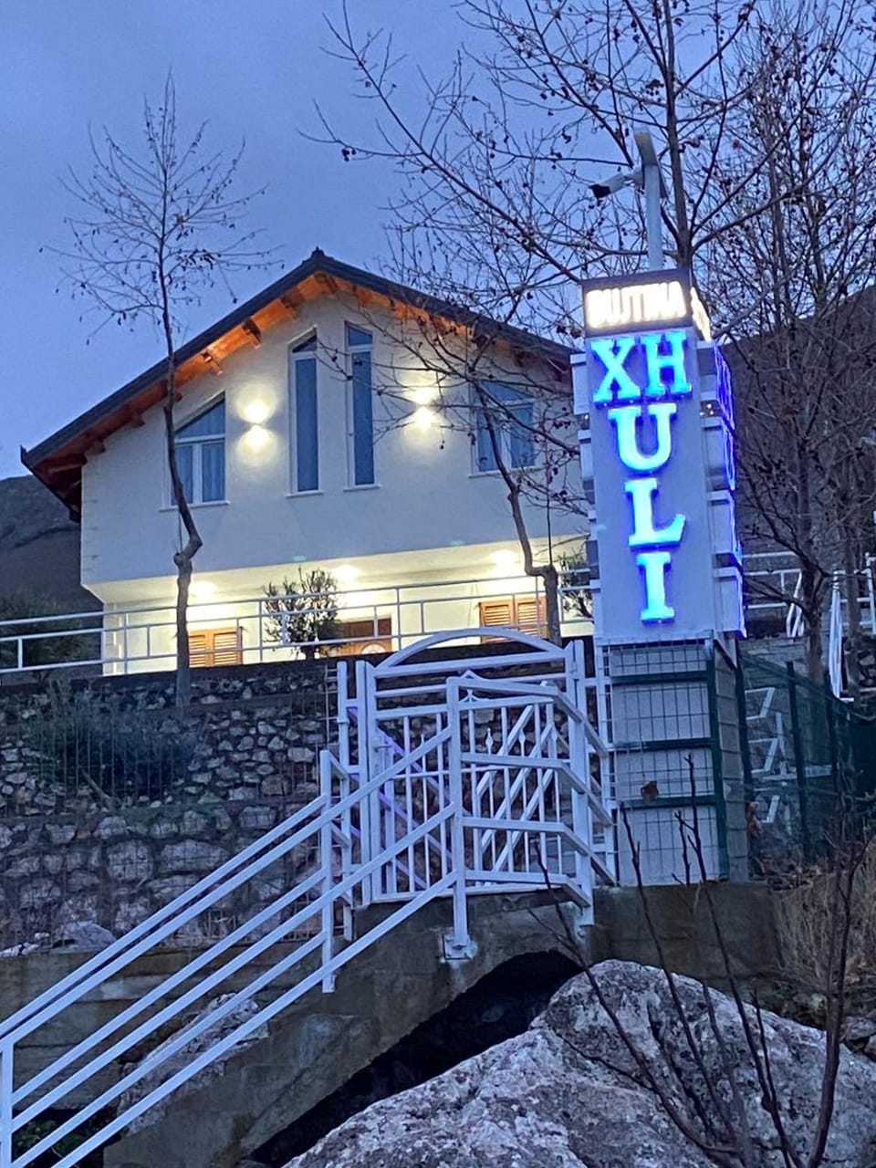 Property building, Winter