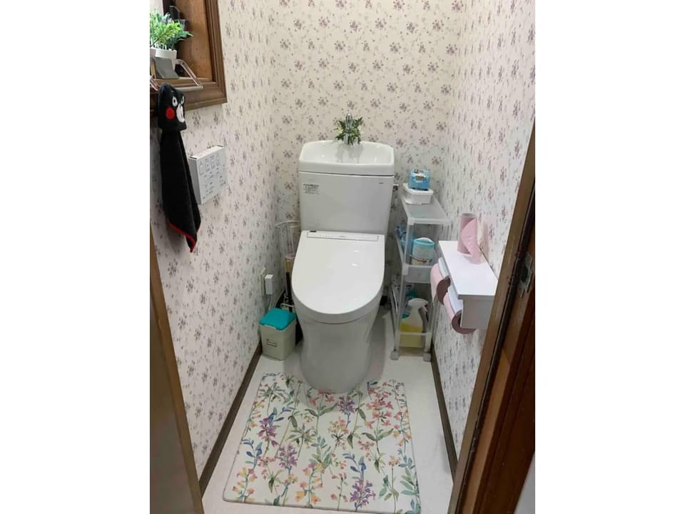 Family House "2F" - Vacation STAY 12940 Bed and Breakfast in Japan
