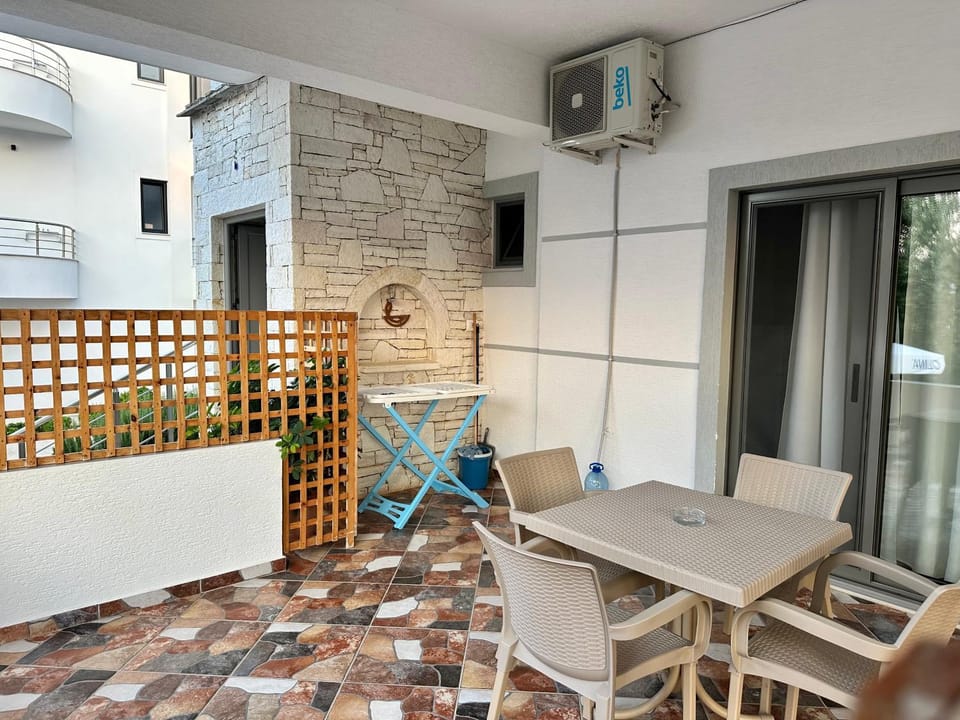 Erjon Apartments Apartment in Ksamil