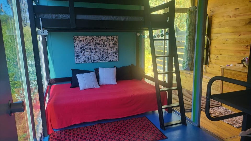 bunk bed