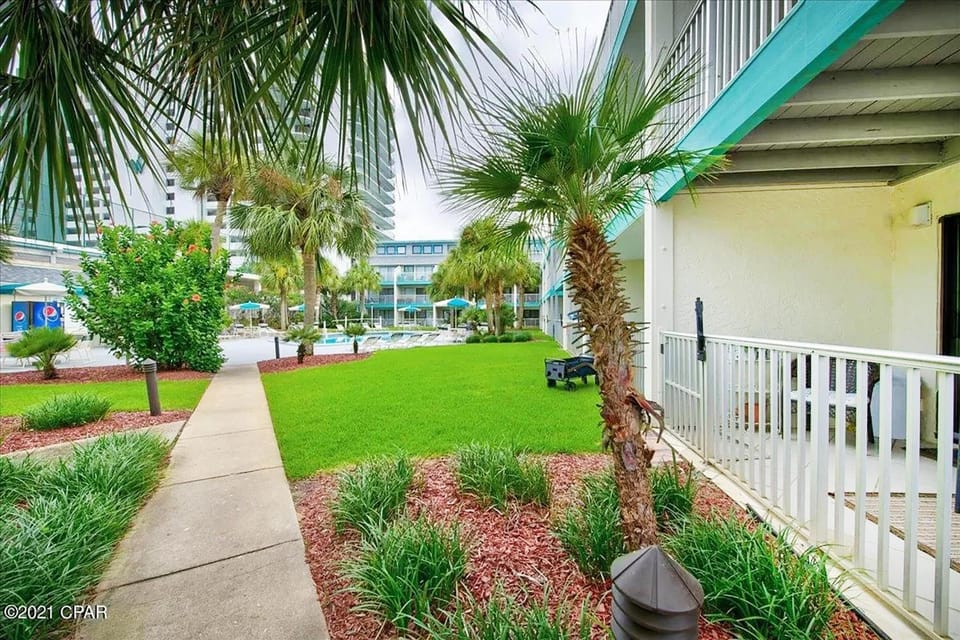 Nautical Watch E-4 House in Lower Grand Lagoon