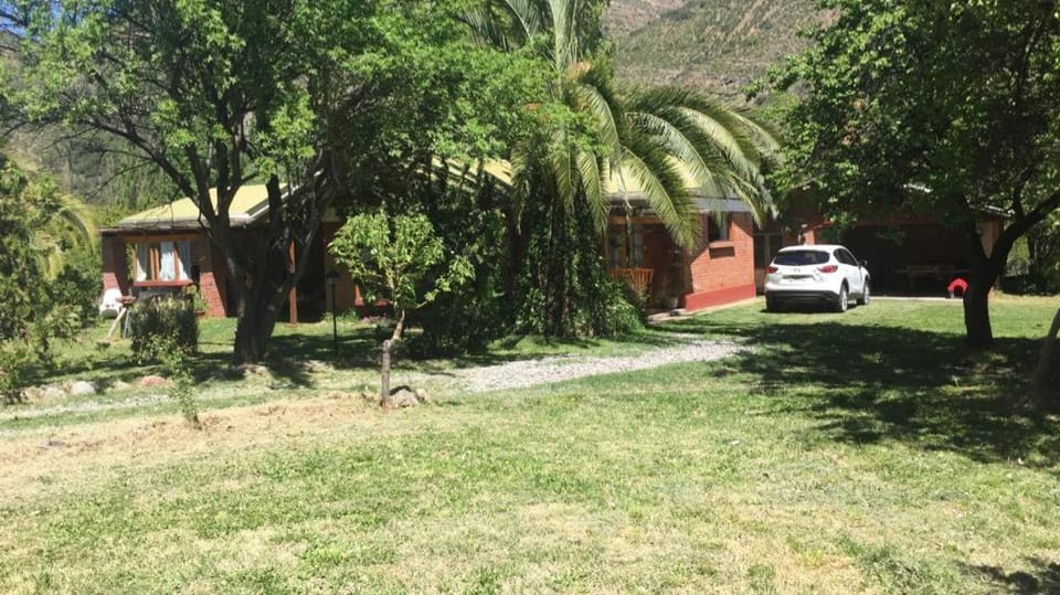 Casa San Alfonso Cajon del Maipo House in San Jose de Maipo