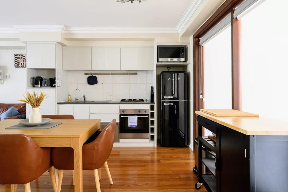 oven, toaster, kitchen