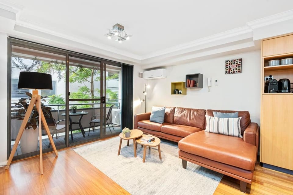 2 Royal Rest Quality 2BR West Perth-parking Apartment in Perth