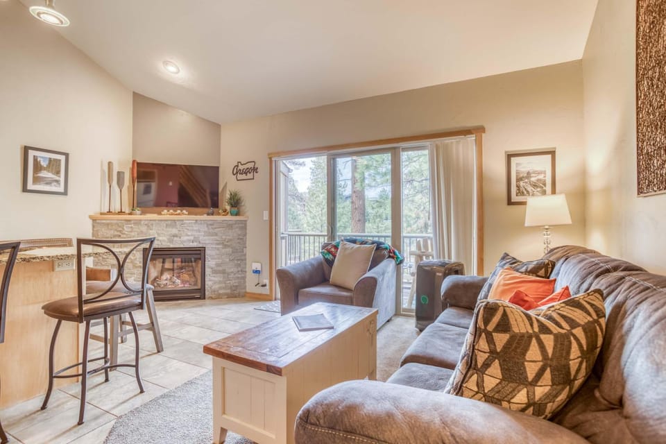 Ski House 203 - Meredith Lodging House in Bend