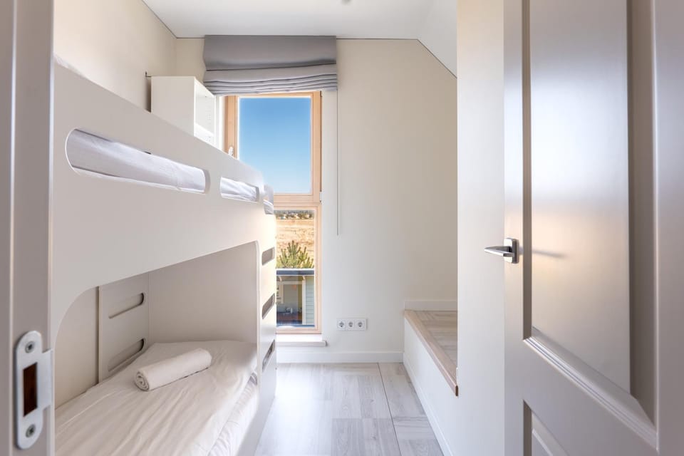 SugarDunes APT- 1minToTheBeach, AC & Parking, by Cohost Apartment in Palanga