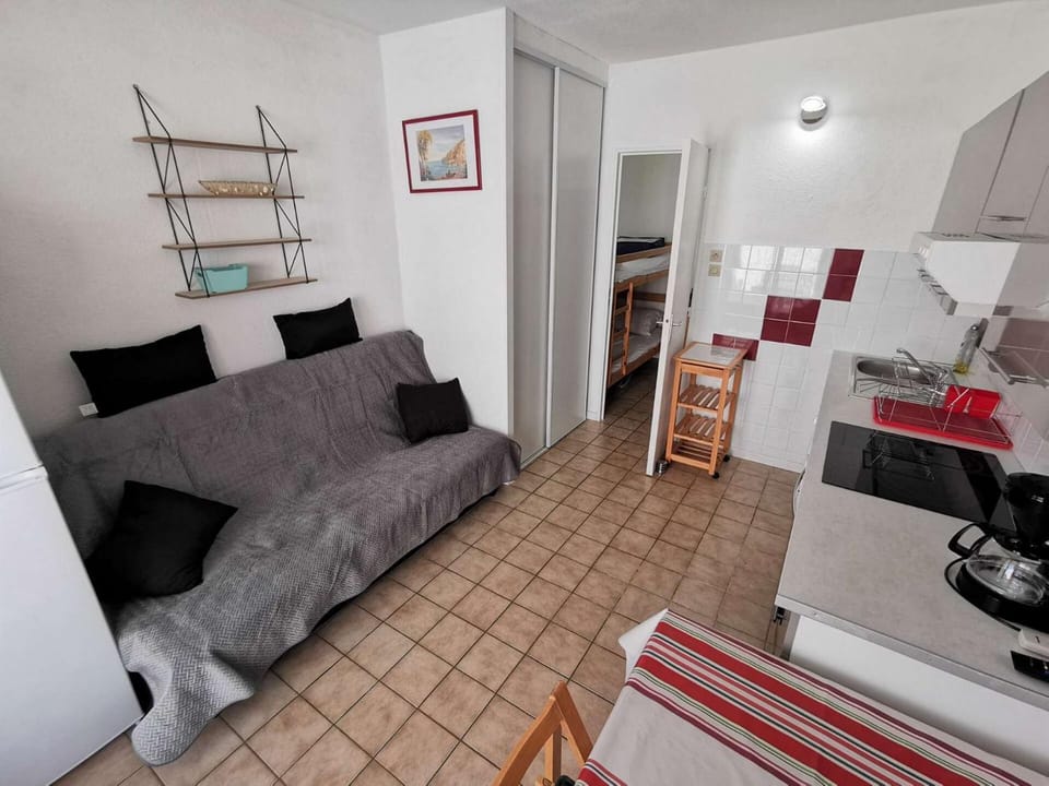 Résidence Hawai 1 - VILLA T1 CAB 4 couchages PORT LEUCATE MAE-1274 Apartment in Leucate