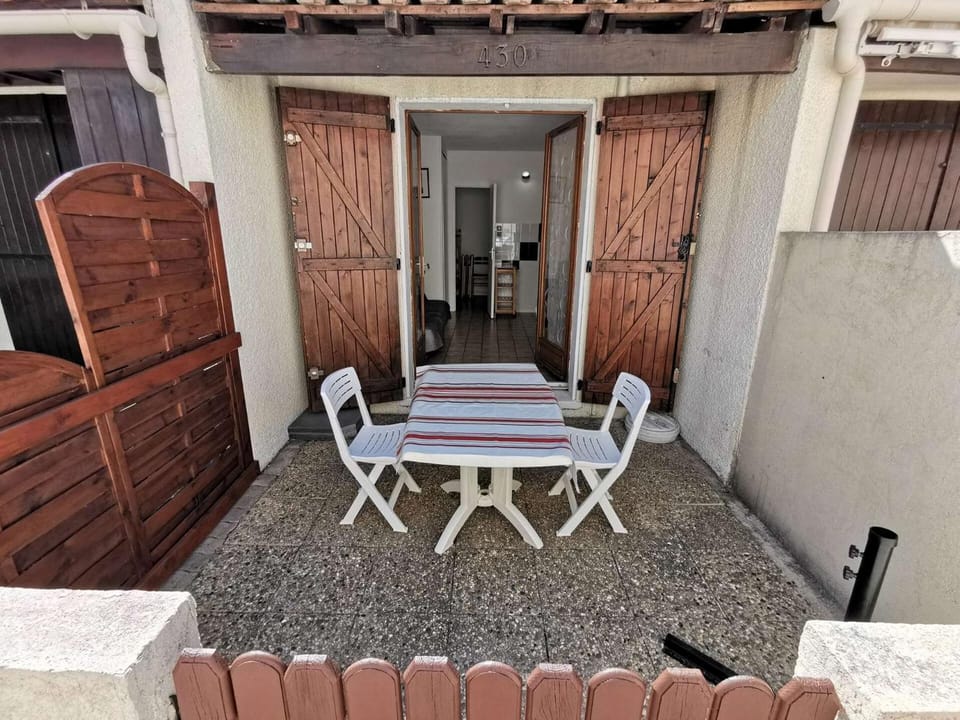 Résidence Hawai 1 - VILLA T1 CAB 4 couchages PORT LEUCATE MAE-1274 Apartment in Leucate