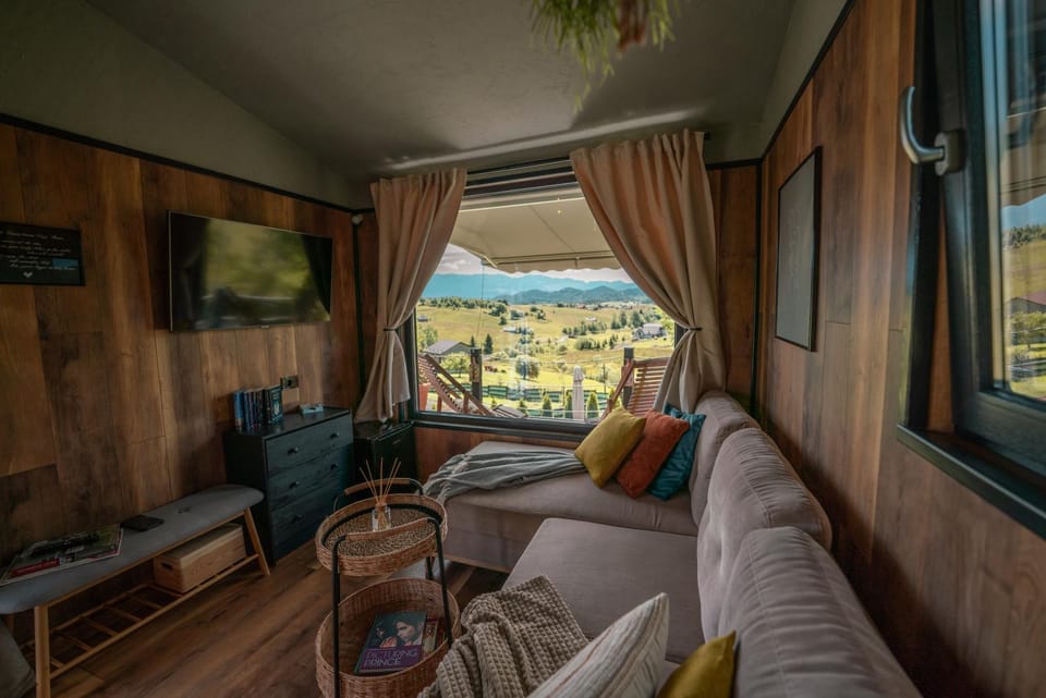 Tripsylvania Tiny House Fili Campground/ 
RV Resort in Brașov County